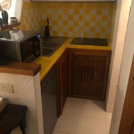 Sardinialuxuryhouse 度假居